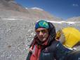 Сходження на Еверест: Український викладач із Харкова підкорив найвищу вершину світу (фото)
