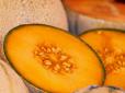 Будьте здорові! Лікарі розповіли, кому суворо заборонено їсти диню