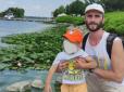 Казав, що має відстрочку, але...: У Дніпрі мобілізували батька, який самостійно виховує хворого сина після смерті дружини